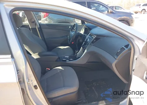 2013 Hyundai Sonata Gls from USA, damaged, VIN 5NPEB4AC0DH682032